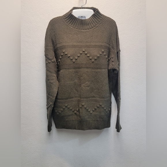 Pink Clover StitchFix Gabriel Size Medium Olive Green Mock Neck Textured Sweater - Picture 4 of 11